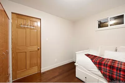 6923 66th Drive, Middle Village, NY 11379 - Photo 25