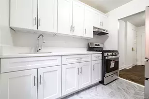 10-40 Neilson St, Far Rockaway, NY 11691 - Photo 9