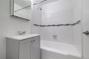 10-40 Neilson St, Far Rockaway, NY 11691 - Photo 13