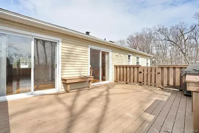 74 Minuteman Circle, Orangeburg, NY 10962 - Photo 43