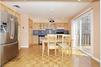 74 Minuteman Circle, Orangeburg, NY 10962 - Photo 11