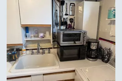 5 Sage Court, Huntington Station, NY 11746 - Photo 11