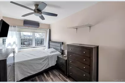 3247 Fairmount Avenue, Bronx, NY 10465 - Photo 15