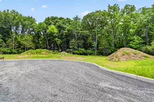 4 Lindenwood Ln, Newburgh, NY 12550 - Photo 7