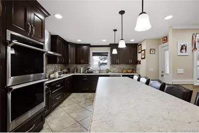 5 Wheeler Court, Deer Park, NY 11729 - Photo 7