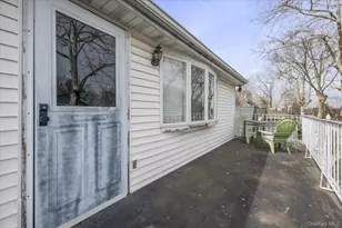 7 Poplar Ave, Bronx, NY 10465 - Photo 19