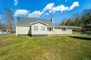 1548 State Route 32, Wallkill, NY 12589 - Photo 3