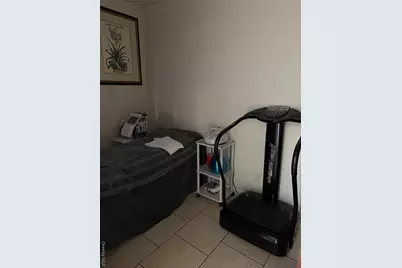 120-21 Liberty Ave #2nd Floor, Richmond Hill, NY 11419 - Photo 5