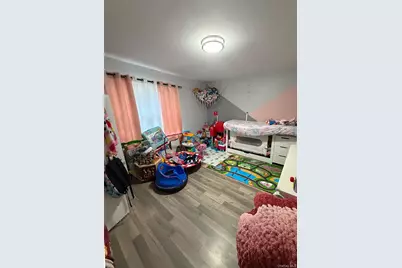 83 3rd Avenue, Bay Shore, NY 11706 - Photo 17