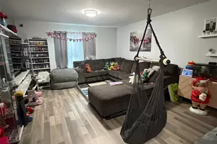 83 Third Ave, Bay Shore, NY 11706 - Photo 11