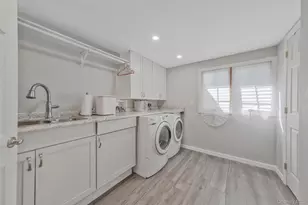 43 Hallock Ave, Smithtown, NY 11787 - Photo 13