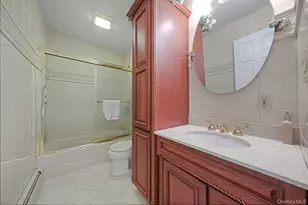 43 Hallock Ave, Smithtown, NY 11787 - Photo 33