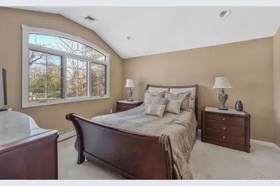43 Hallock Avenue, Smithtown, NY 11787 - Photo 37