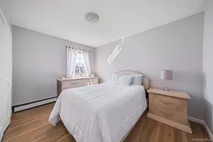 43 Hallock Ave, Smithtown, NY 11787 - Photo 31