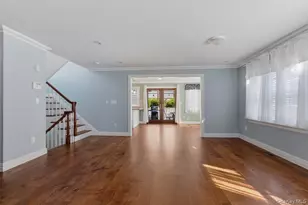 246 Tibbetts Rd, Yonkers, NY 10705 - Photo 5