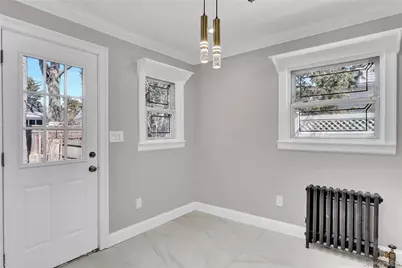 154 California Avenue, Freeport, NY 11520 - Photo 19