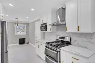 154 California Ave, Freeport, NY 11520 - Photo 17