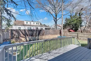 154 California Ave, Freeport, NY 11520 - Photo 31