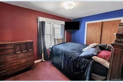 9460 199th Street, Hollis, NY 11423 - Photo 15