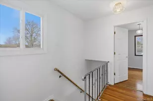 6 Arden Ln, Commack, NY 11725 - Photo 9