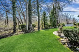 5 Vegas Ct, Plainview, NY 11803 - Photo 19