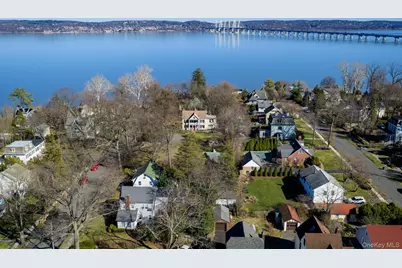 23 Clinton Avenue, Nyack, NY 10960 - Photo 3