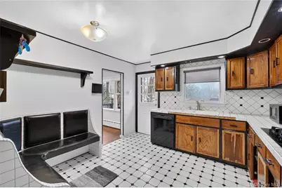 43 Woodbine Drive, Mahopac, NY 10541 - Photo 9