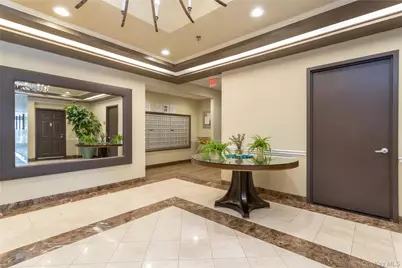 100 New Roc City Plaza #104, New Rochelle, NY 10801 - Photo 3