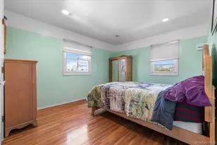 2 Fern Pl, Plainview, NY 11803 - Photo 17