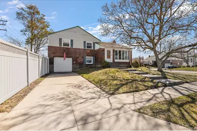 2 Fern Place, Plainview, NY 11803 - Photo 1