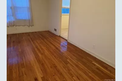 5 Totten St, Bethpage, NY 11714 - Photo 5