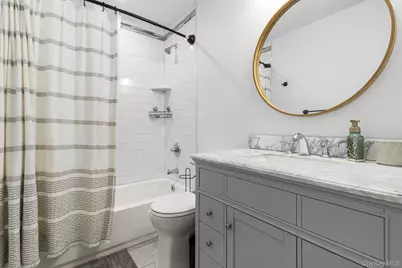 14 E 5th Street, Huntington, NY 11746 - Photo 19