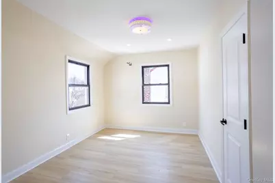 65-15 183rd Street, Fresh Meadows, NY 11365 - Photo 11