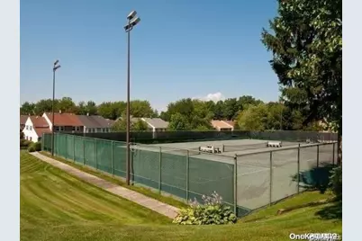 95 Woodlake Drive W #95, Woodbury, NY 11797 - Photo 35