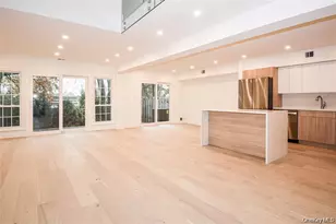 95 Woodlake Dr W, Woodbury, NY 11797 - Photo 11