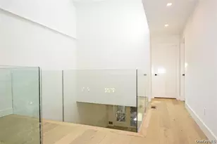 95 Woodlake Dr W, Woodbury, NY 11797 - Photo 17