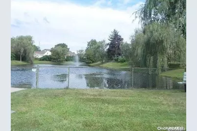 95 Woodlake Drive W #95, Woodbury, NY 11797 - Photo 33