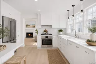 22 Peninsula Dr, Sag Harbor, NY 11963 - Photo 15