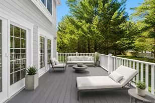 22 Peninsula Dr, Sag Harbor, NY 11963 - Photo 25