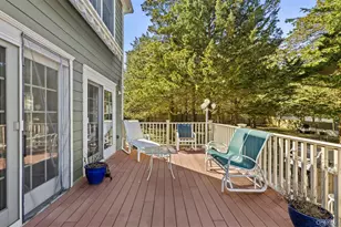 22 Peninsula Dr, Sag Harbor, NY 11963 - Photo 13