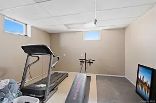 205 Great Rock Dr, Wading River, NY 11792 - Photo 33