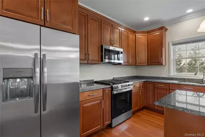 9 Ralph Brach Drive, Wallkill, NY 12589 - Photo 7