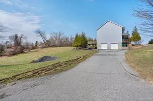 9 Ralph Brach Dr, Wallkill, NY 12589 - Photo 35