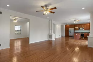 9 Ralph Brach Dr, Wallkill, NY 12589 - Photo 11