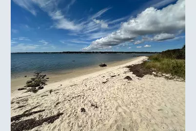 7 Corwin Lane, Hampton Bays, NY 11946 - Photo 3