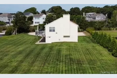 7 Corwin Lane, Hampton Bays, NY 11946 - Photo 3