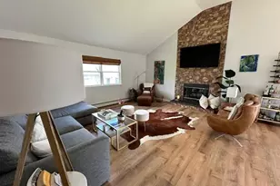 7 Corwin Ln, Hampton Bays, NY 11946 - Photo 5