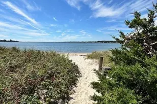 7 Corwin Ln, Hampton Bays, NY 11946 - Photo 19