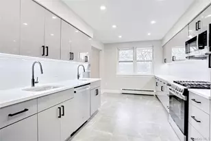 220 Kearsing Pkwy, Monsey, NY 10952 - Photo 13