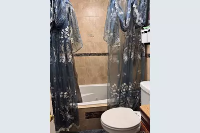 21924 Alecia Avenue, Springfield Gardens, NY 11413 - Photo 9